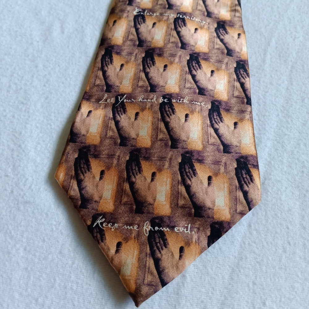 Kerusso Neckwear Praying Hands Design Tie Orange/Brown  100 % Silk